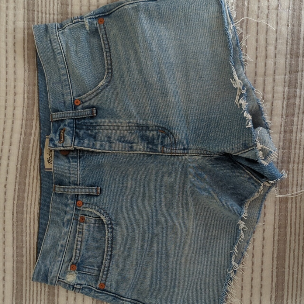 Madewell relaxed jean shorts